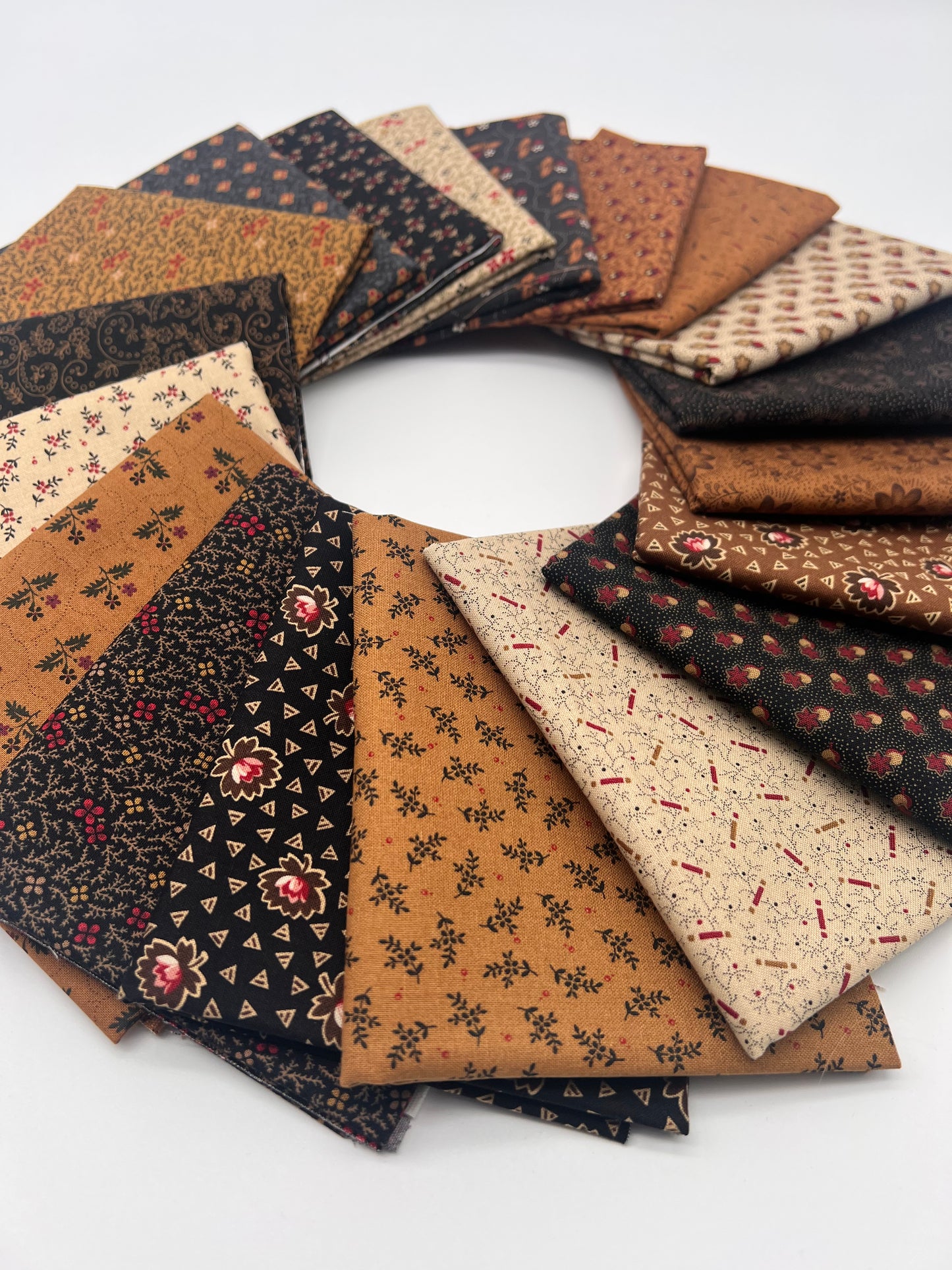 Butternut & Peppercorn 2 by Pam Buda for Marcus Fabric 19 Fat quarters