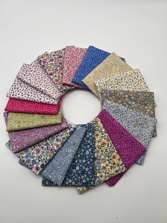 Country Cuttings by Sarah J for Andover 17 Fat Quarters