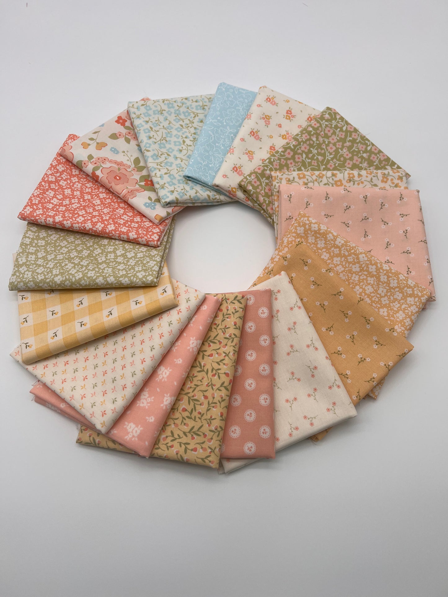 Dainty Meadows by My Sew Quilty Life For Moda Fabrics 17 Fat  Quarters