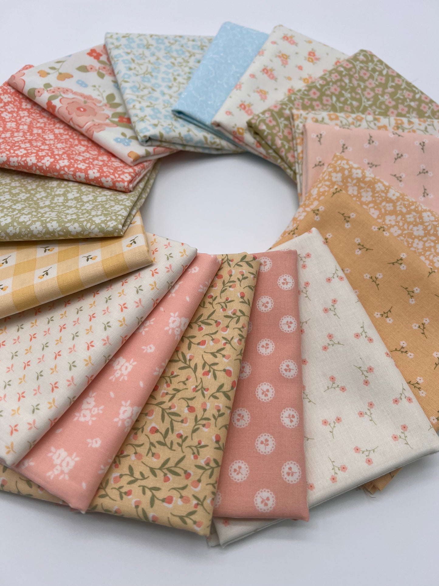 Dainty Meadows by My Sew Quilty Life For Moda Fabrics 17 Fat  Quarters