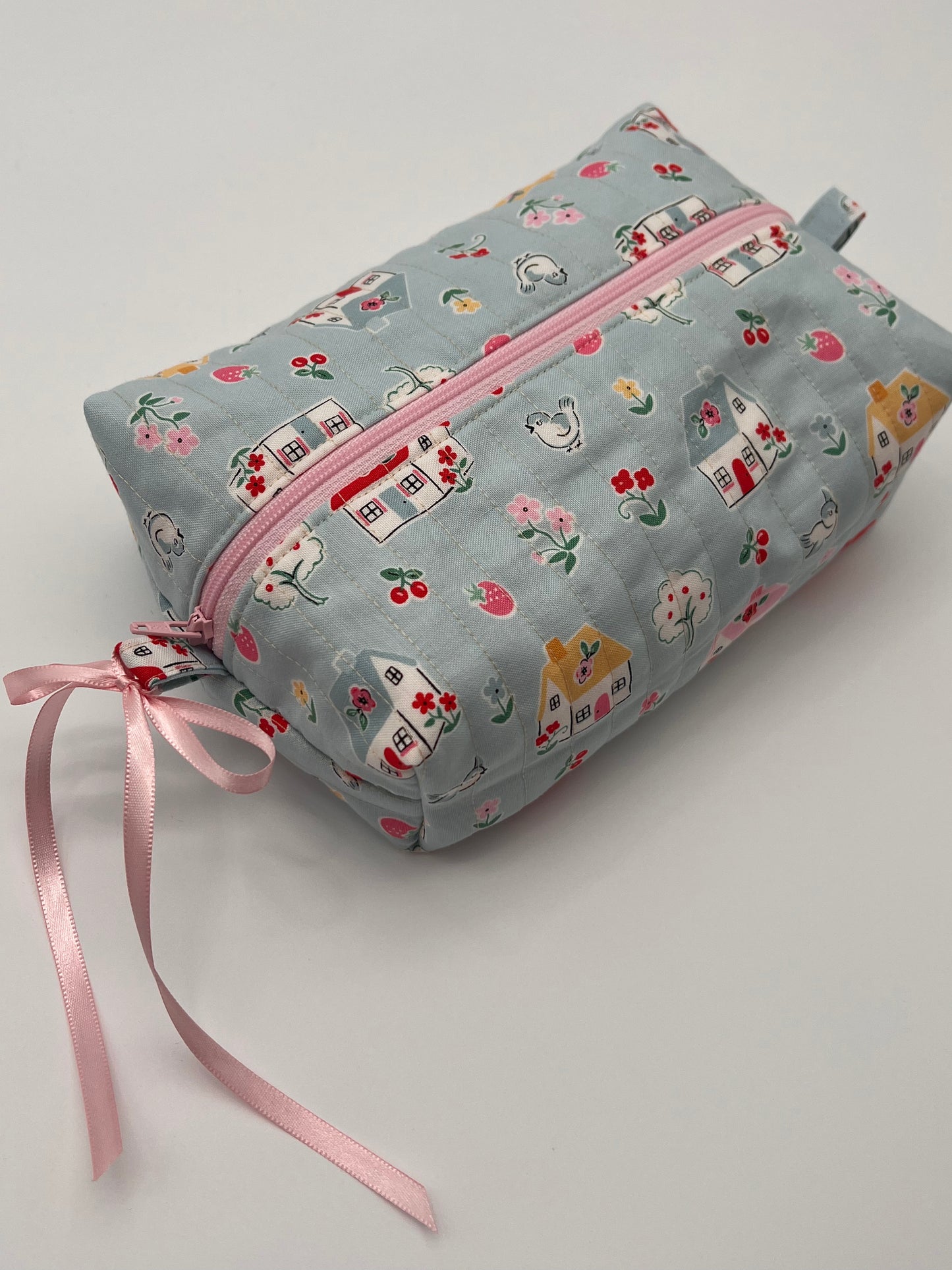 Quilted Zipper Bag- Pastel Blue and Pink Cottage